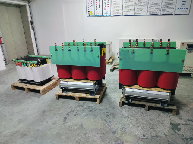 泸西KS11-1000KVA矿用变压器
